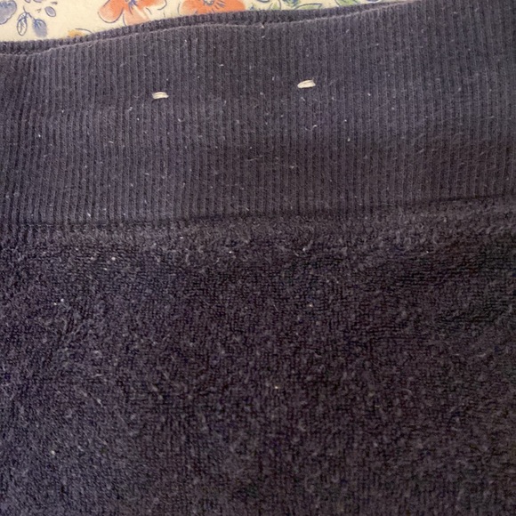 New York and company capris. Dark blue - Picture 3 of 5